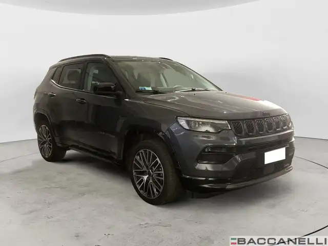 Jeep Compass view 5