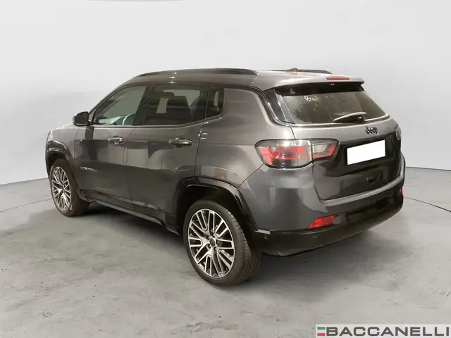 Jeep Compass view 2