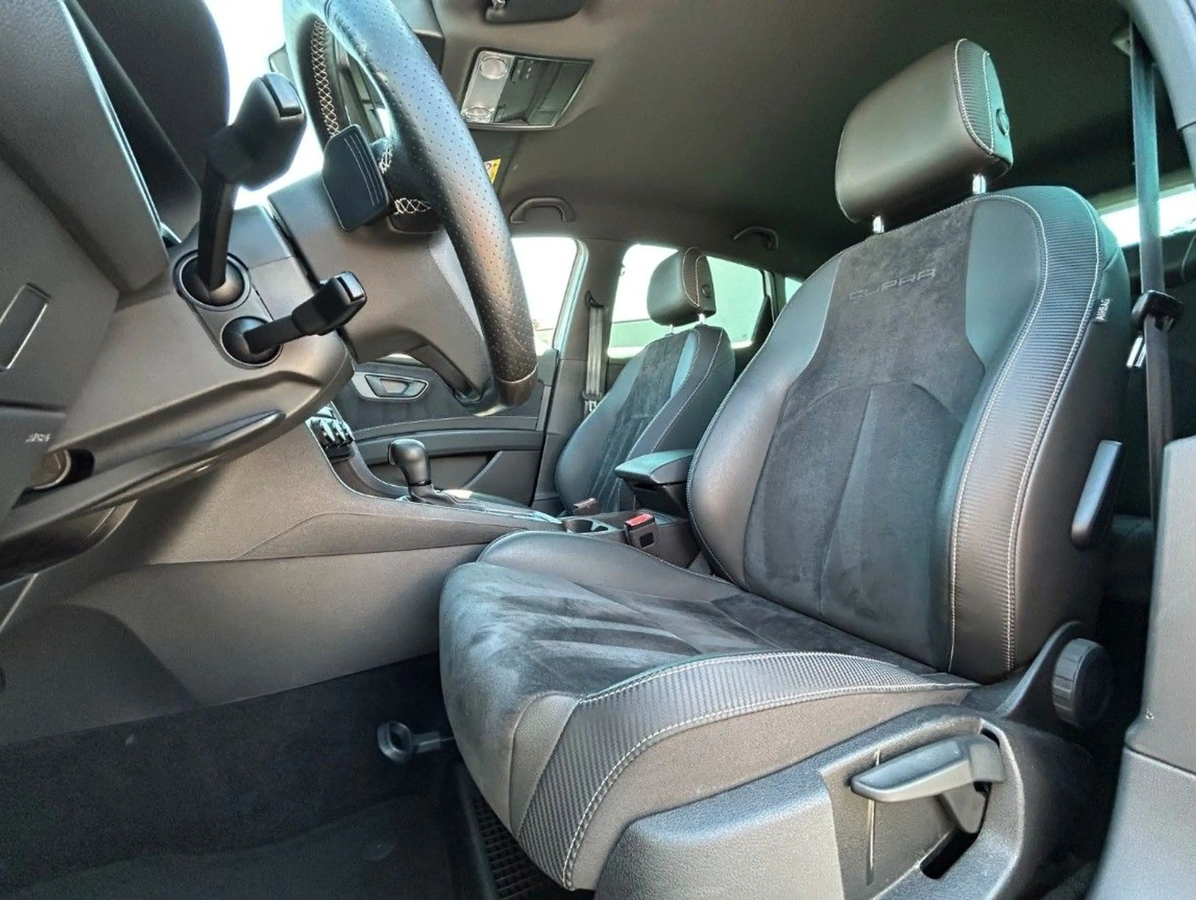SEAT Leon CUPRA SILVER  ACC + KAMERA — photo 10