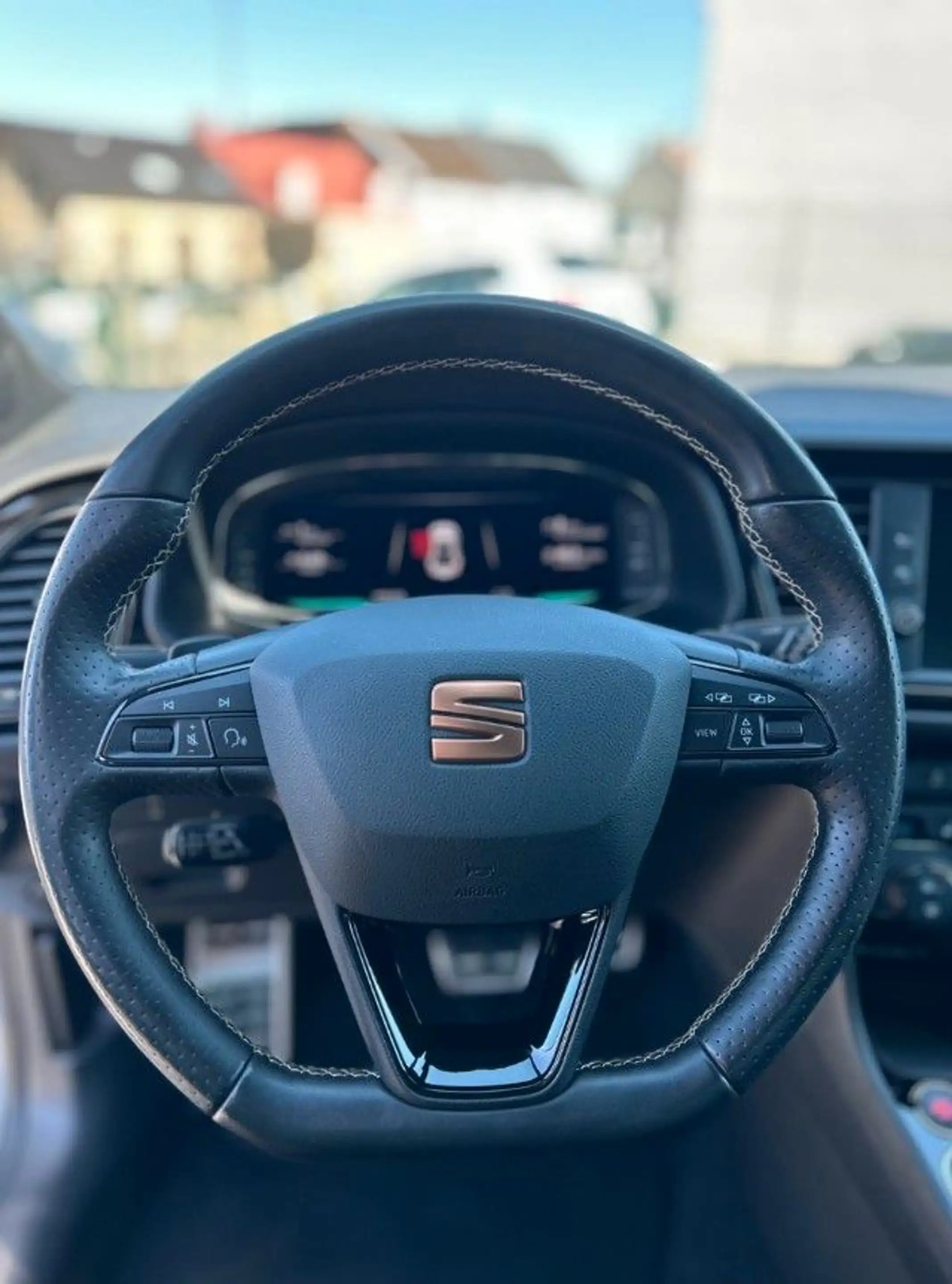 SEAT Leon CUPRA SILVER  ACC + KAMERA — photo 14