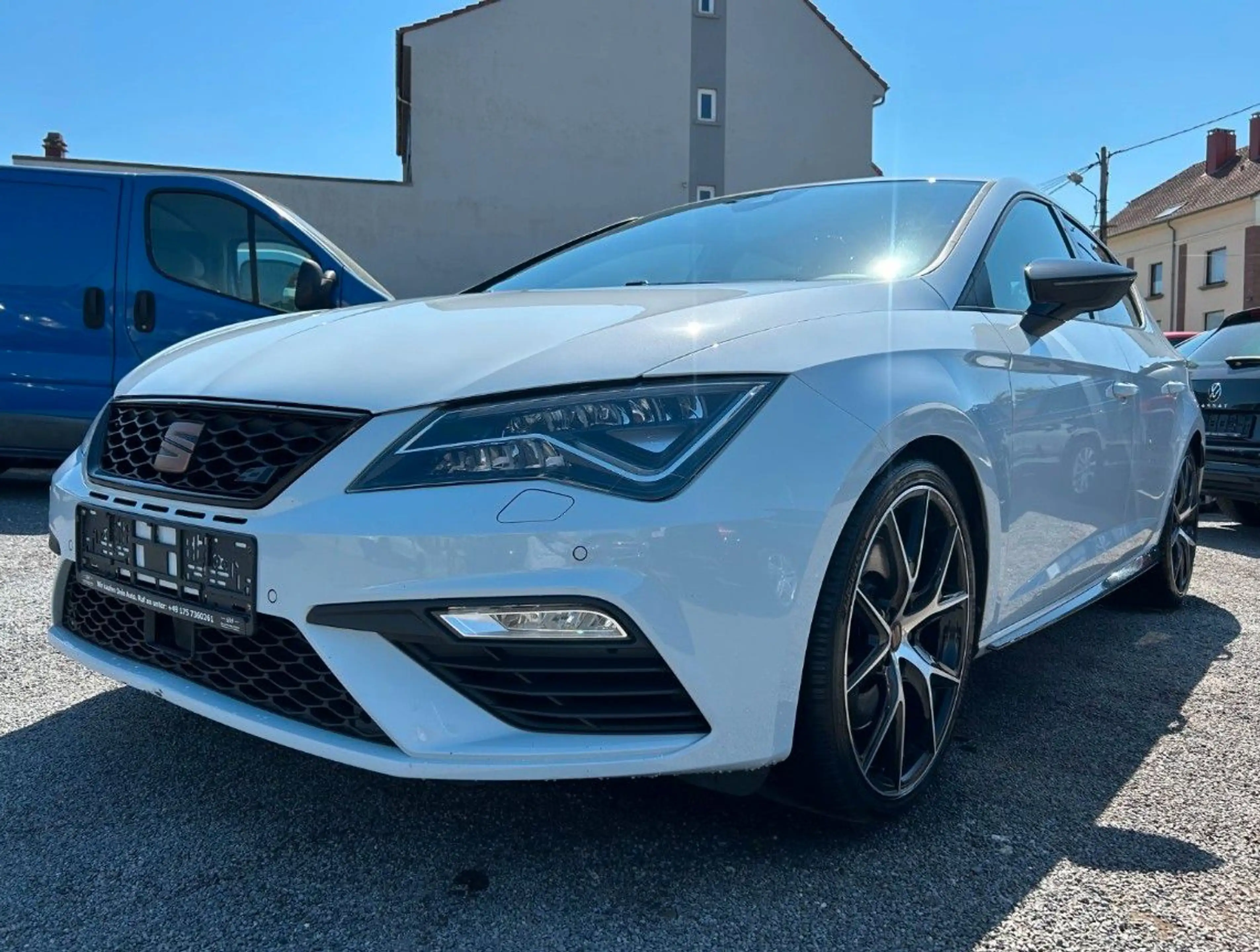 SEAT Leon CUPRA SILVER  ACC + KAMERA — photo 3