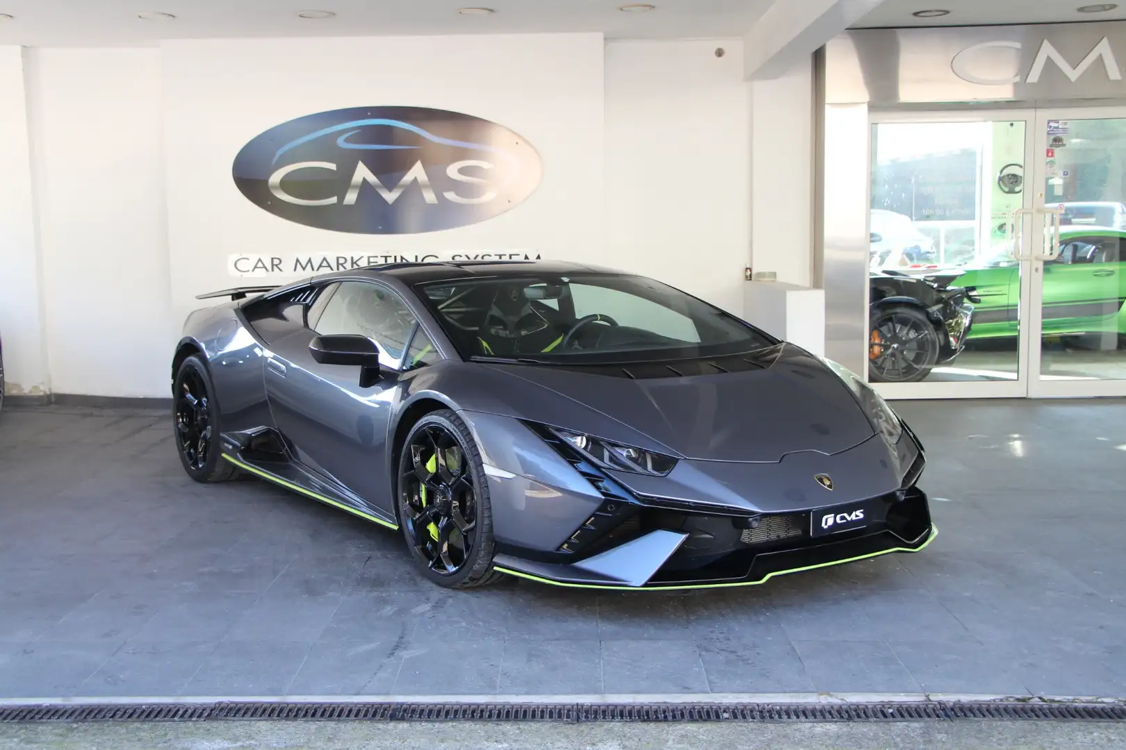 Lamborghini Sonstige V10 640ch TECNICA Grau - 1