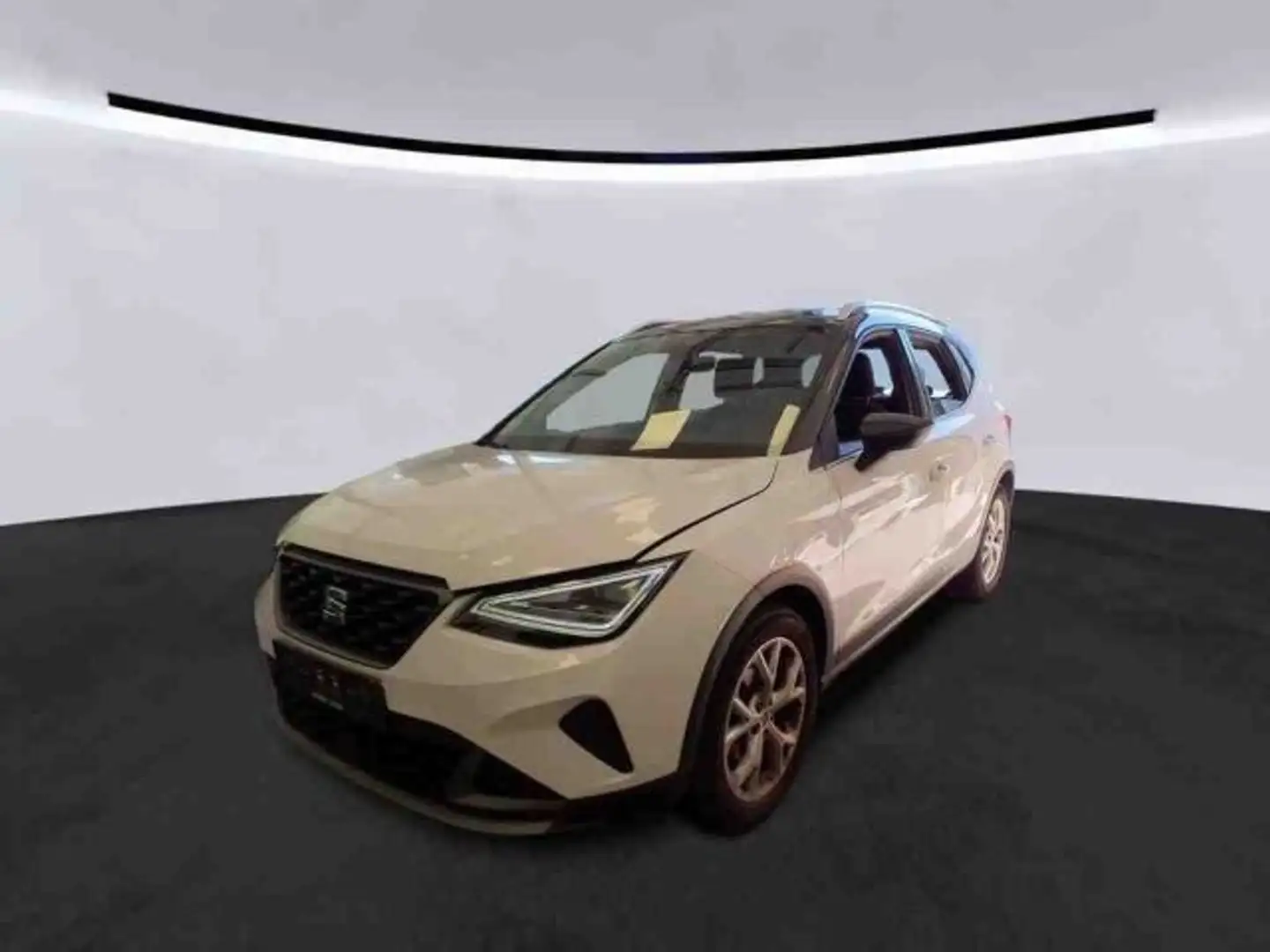 SEAT Arona 1.0 TSI FR LED+NAV+APP+SHZ+GRA+PDC+DAB+17" Weiß - 2