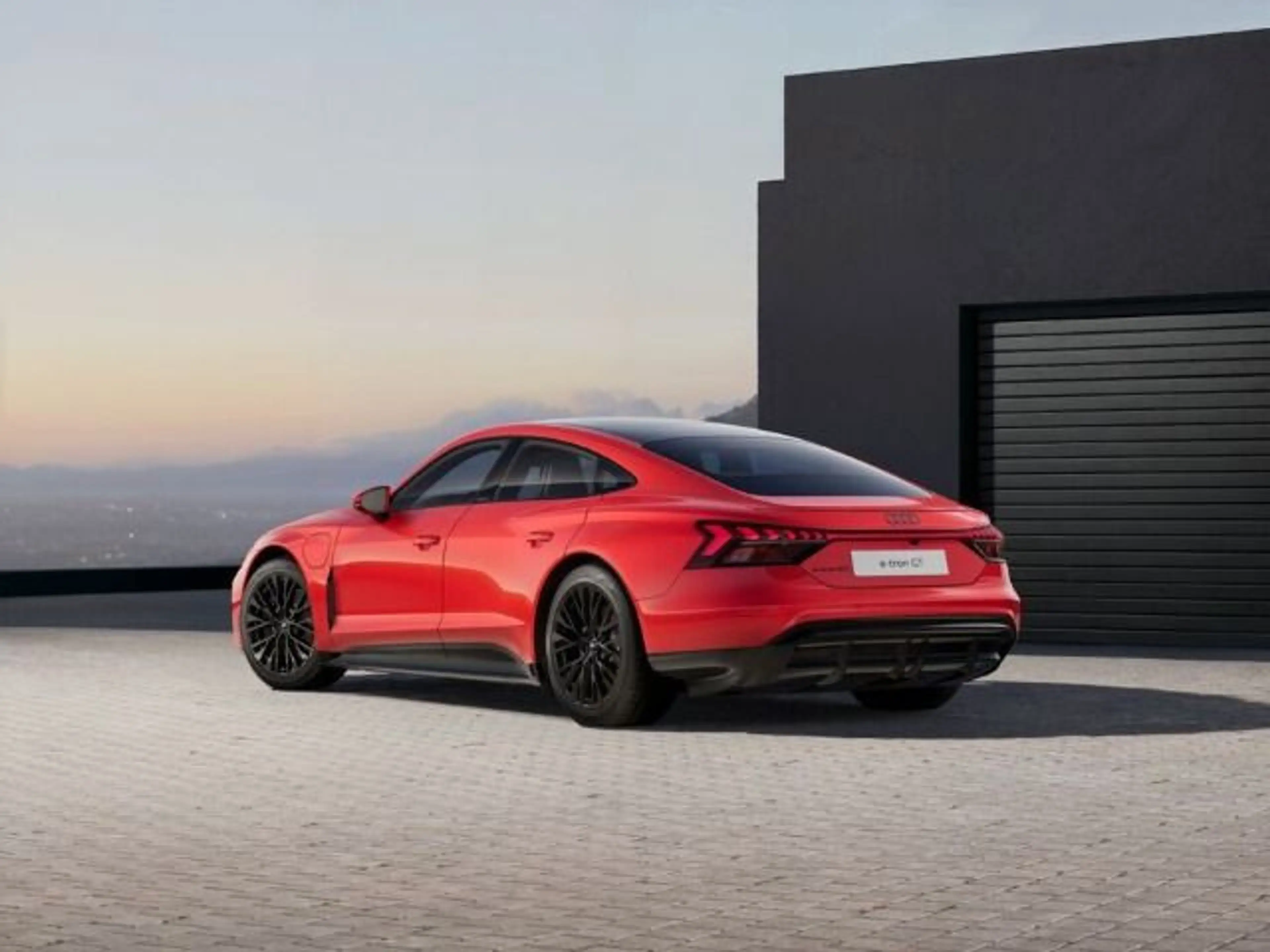 Audi e-tron GT . — photo 3
