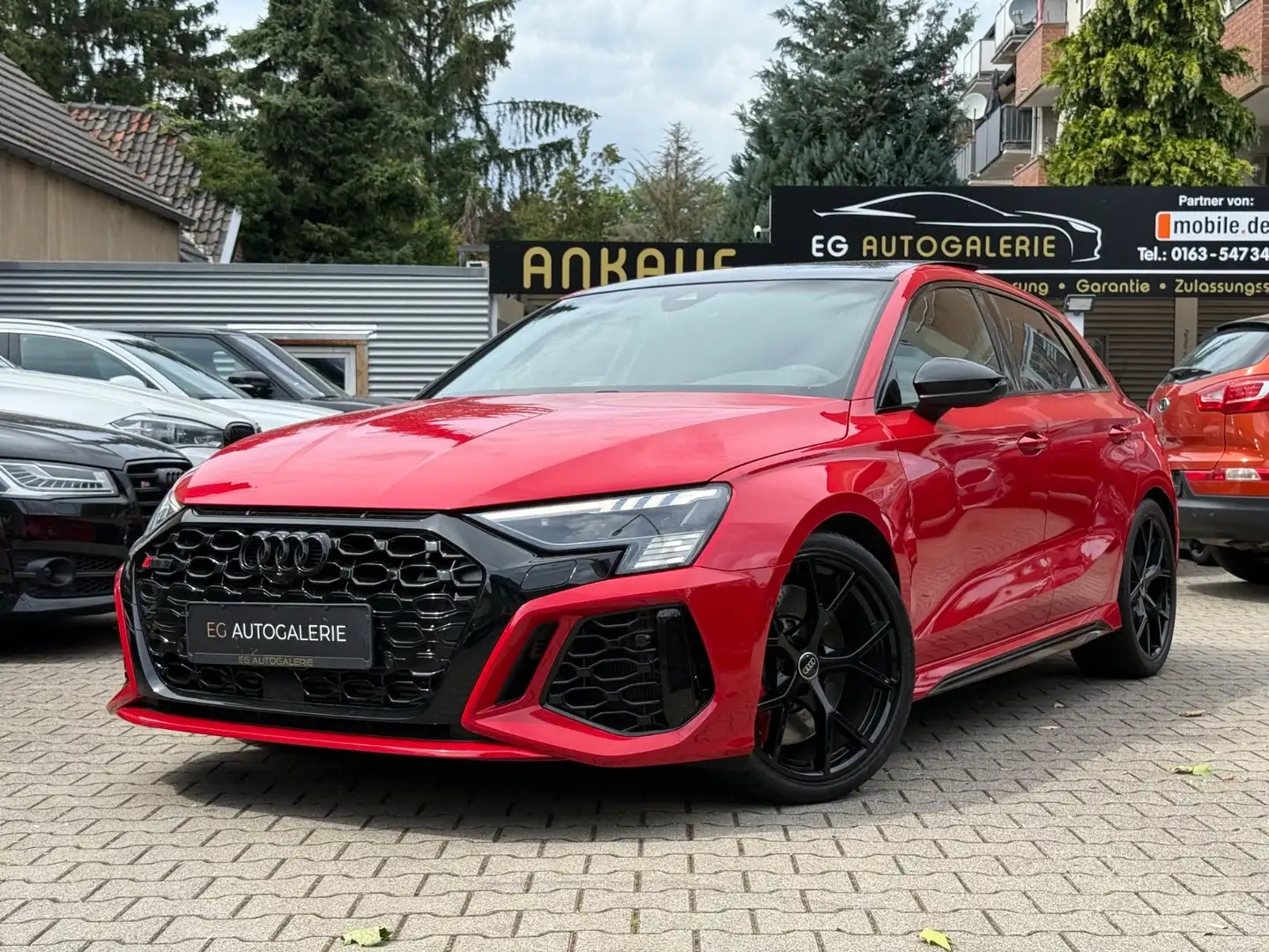 Audi RS3 Sportback*PANO*B&O*KAMERA*AUDI-GARANTIE*VAT Rot - 1