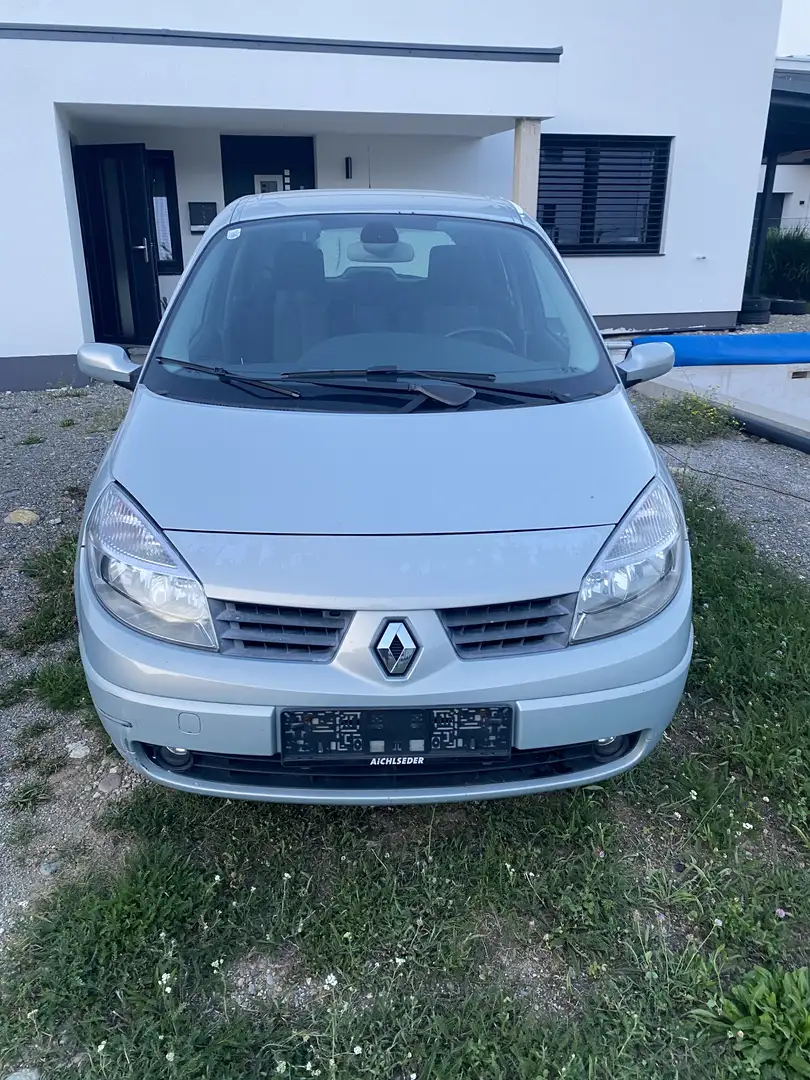 Renault Scenic 1,5 Dci Diesel - 1