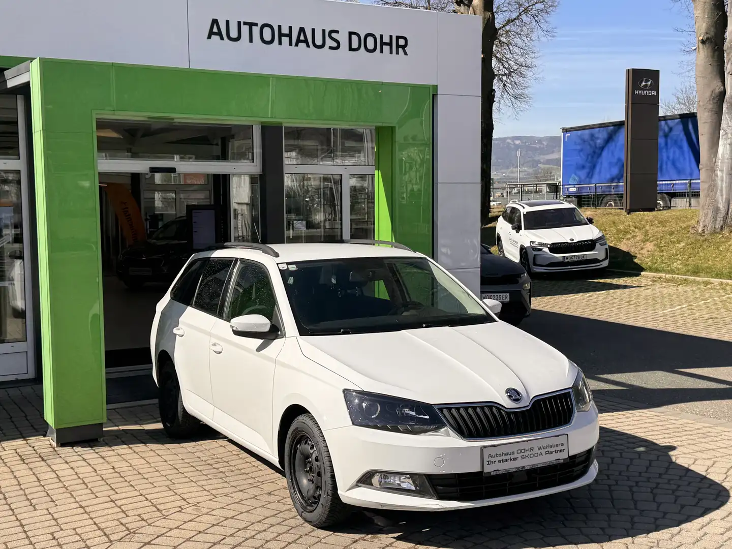 Skoda Fabia Ambition Combi TSI Weiß - 1