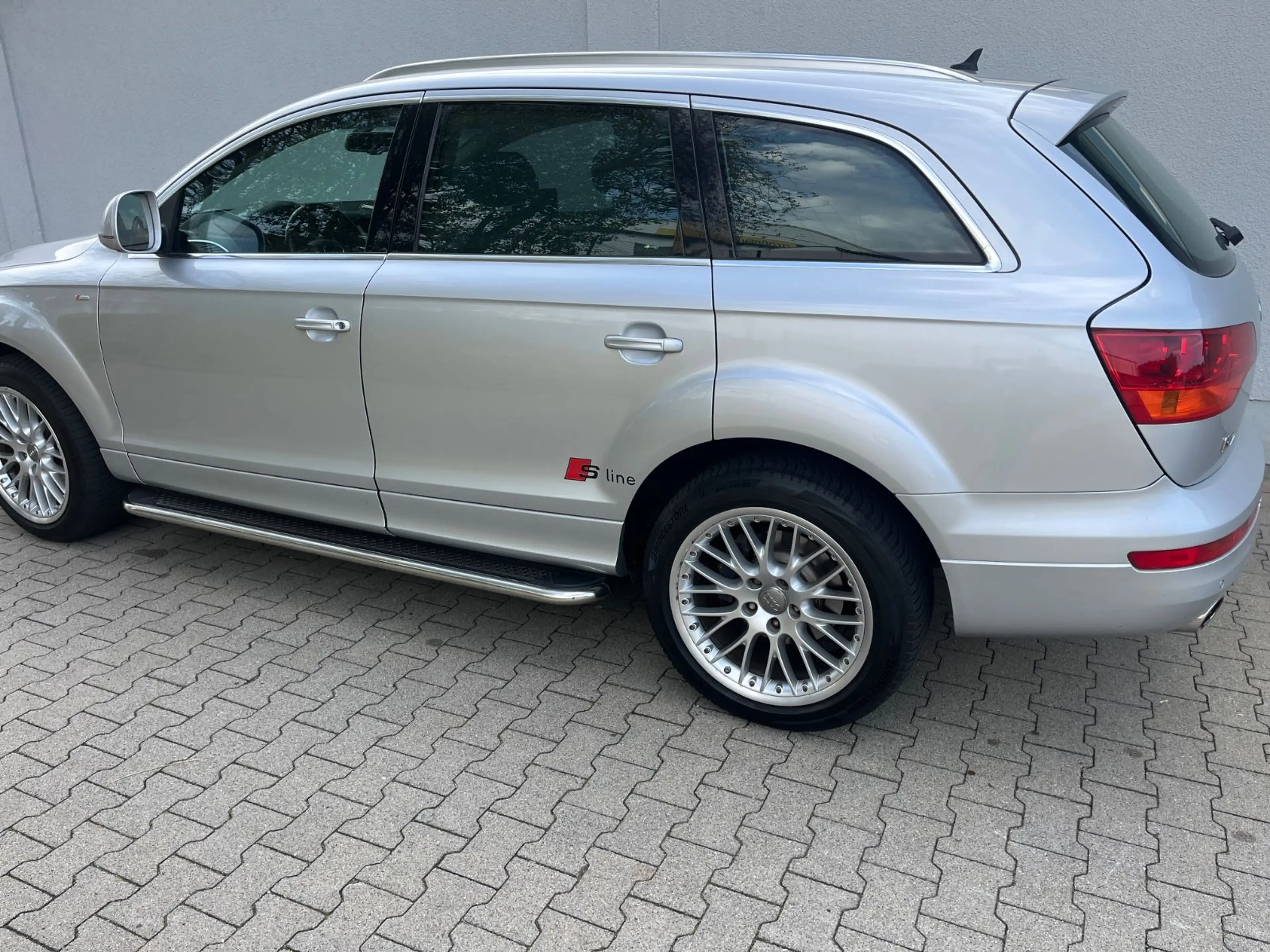 Audi Q7 3.6 FSI quattro Xenon Navi Leder AHK — photo 3