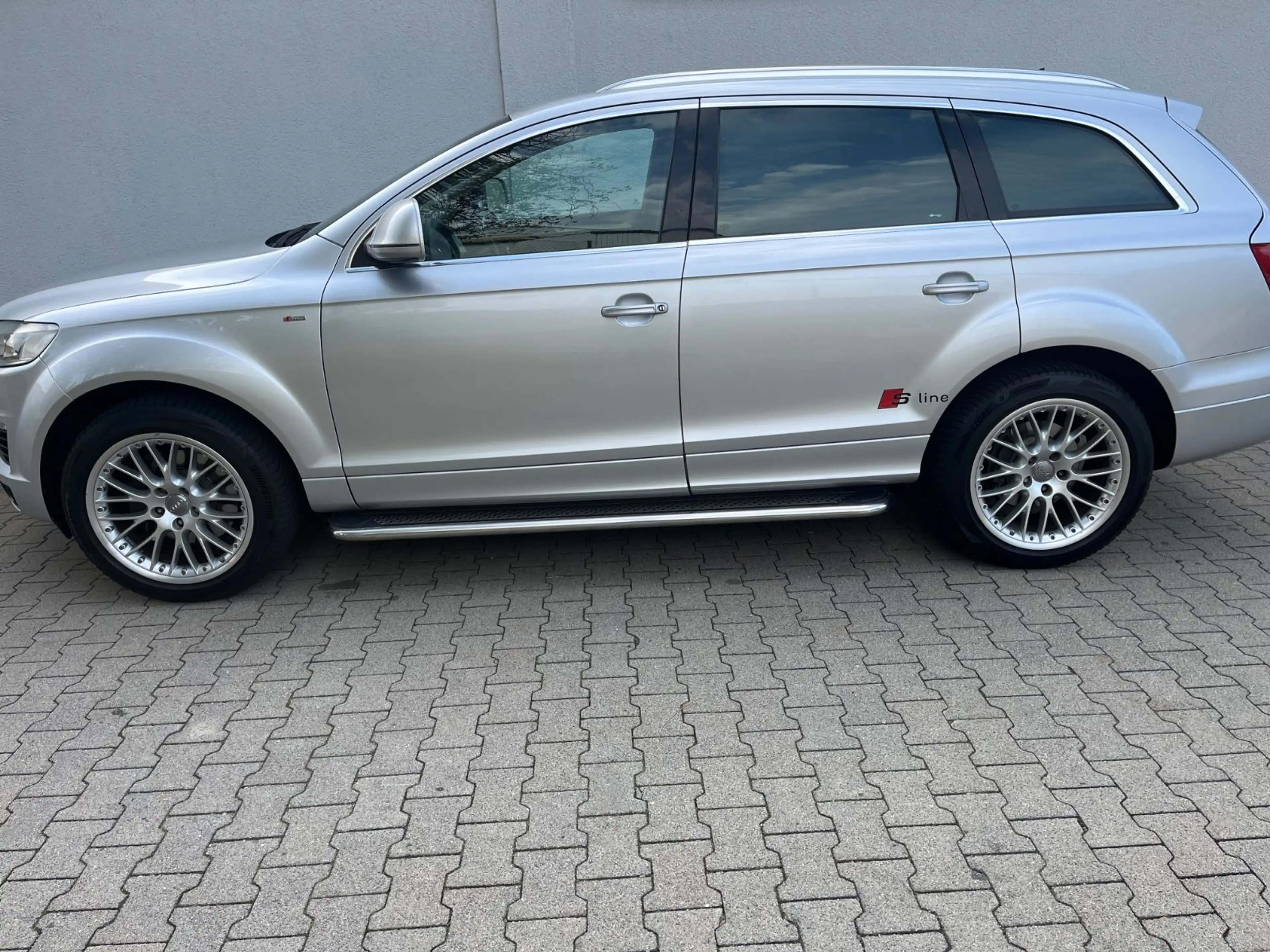 Audi Q7 3.6 FSI quattro Xenon Navi Leder AHK — photo 9