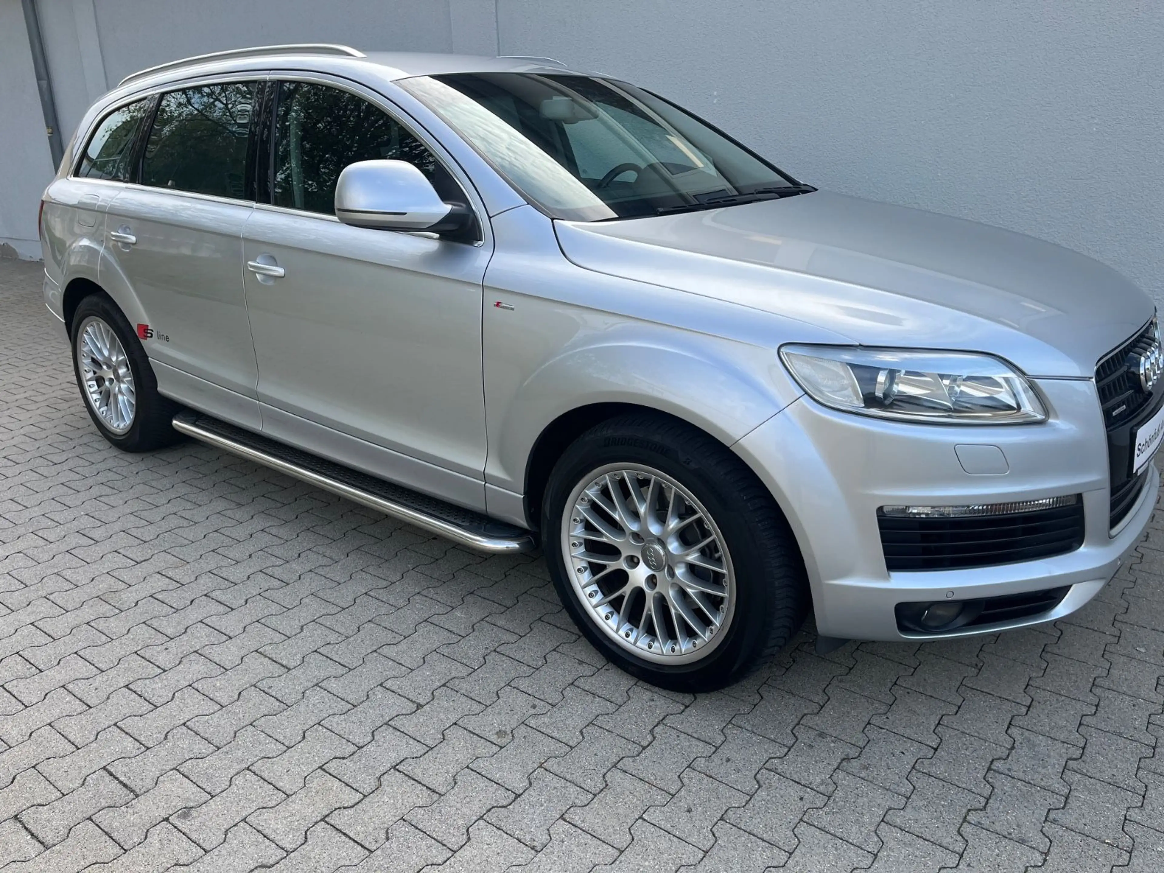 Audi Q7 3.6 FSI quattro Xenon Navi Leder AHK — photo 4