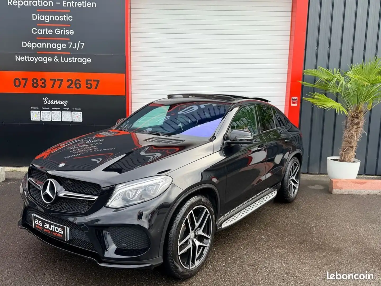 Mercedes-Benz GLE 350 350 D 3.0 V6 4 MATIC 9G TRONIC 258 CV BOITE AUTO PACK AMG TOIT OUVRANT Noir - 2