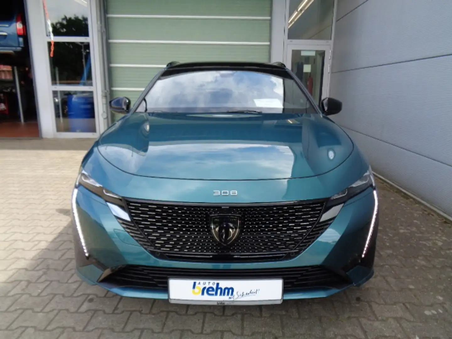 Peugeot 308 SW Hybrid 145e-DSC6 GT (F) Blau - 2