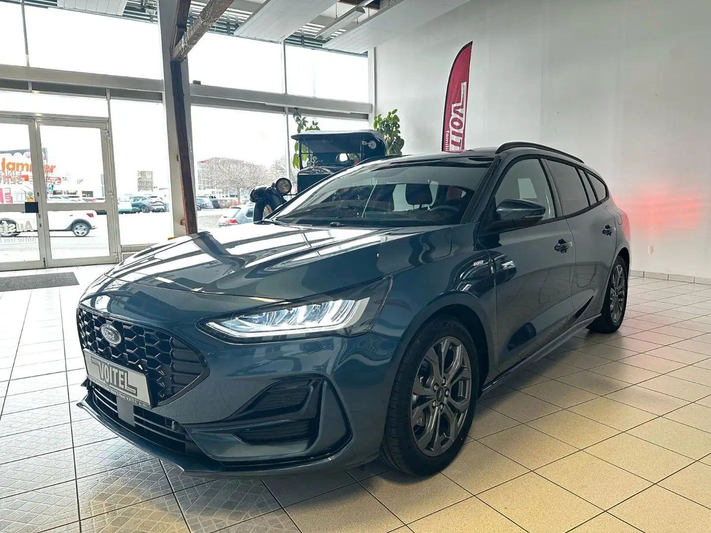 Ford Focus Turnier ST-Line  1,0l 155PS AUTOMATIK Blau - 1