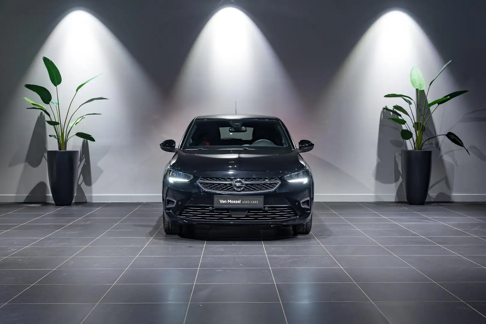 Opel Corsa 1.2 Turbo 131 pk Auto GS Line | ZETELVERWARMING | Noir - 2