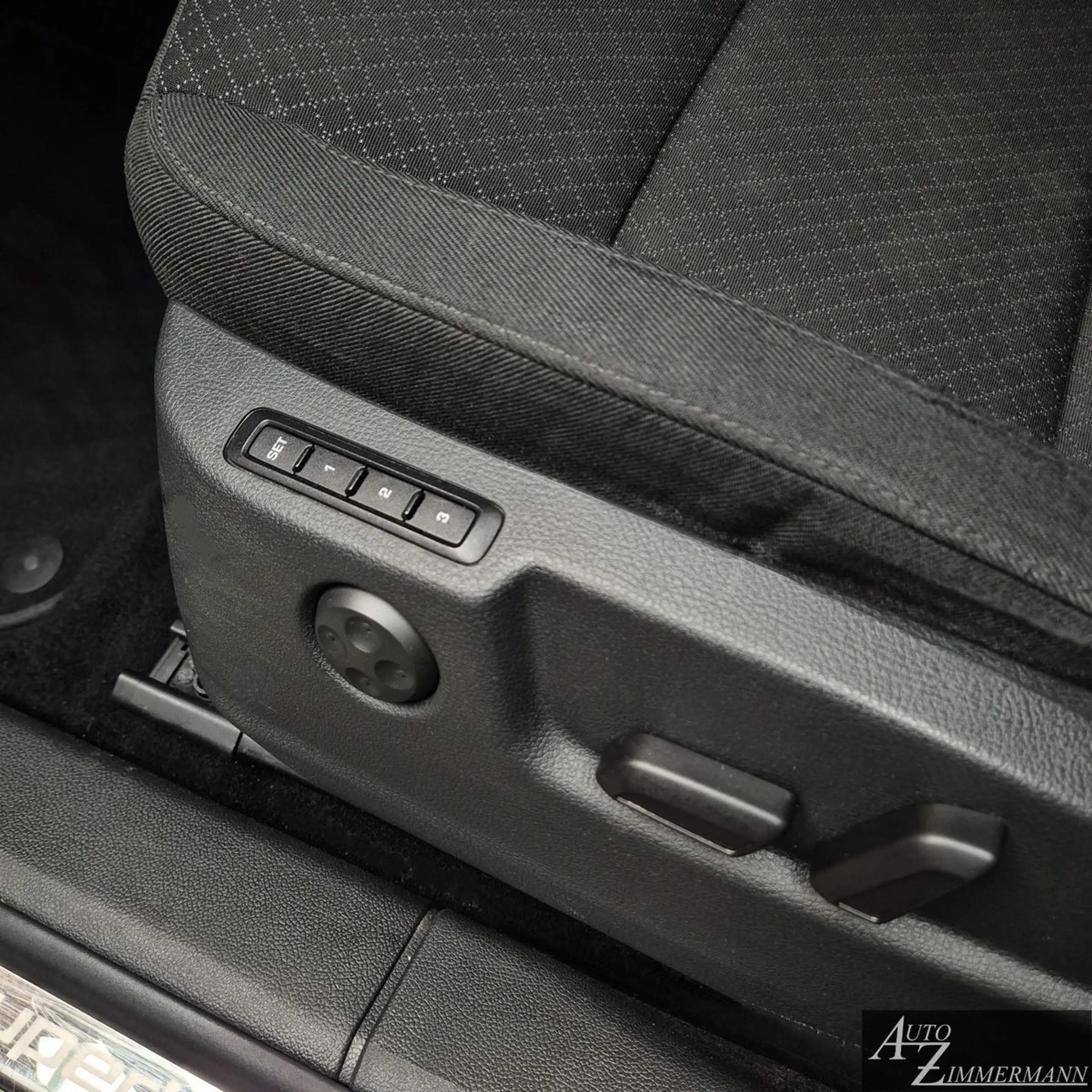 Skoda Superb Exclusive 2,0TDI DSG Navi*AHK*Bixenon*DAB — photo 11