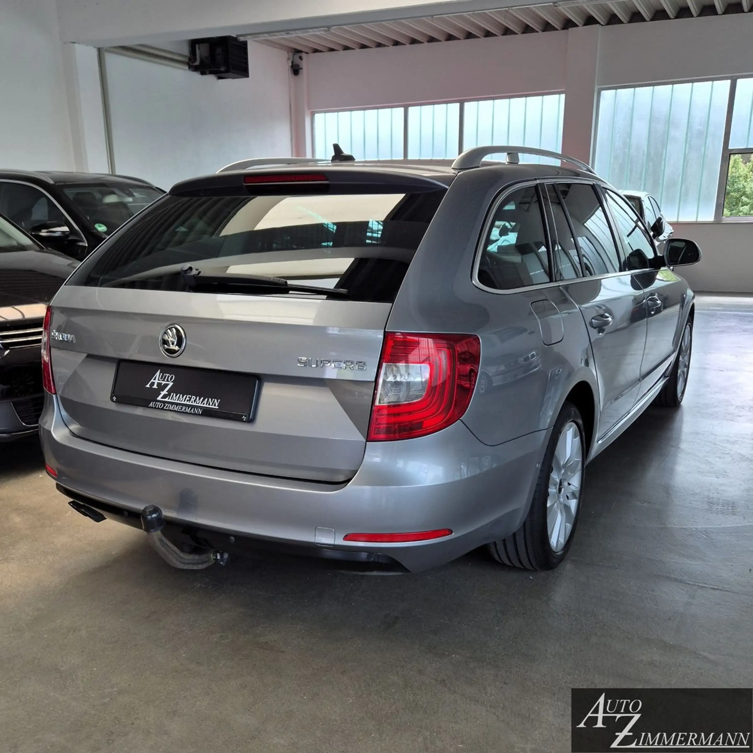 Skoda Superb Exclusive 2,0TDI DSG Navi*AHK*Bixenon*DAB — photo 5