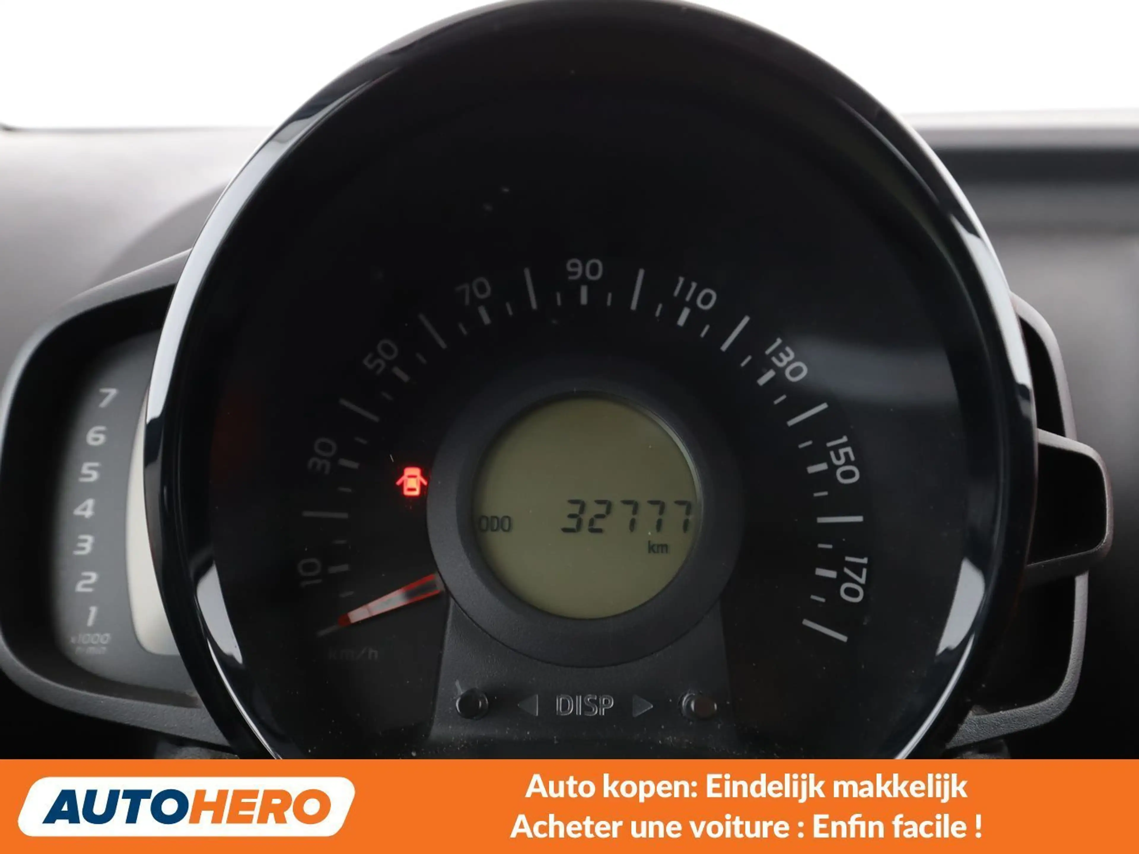 Citroen C1 1.0 VTi Feel Edition — photo 6