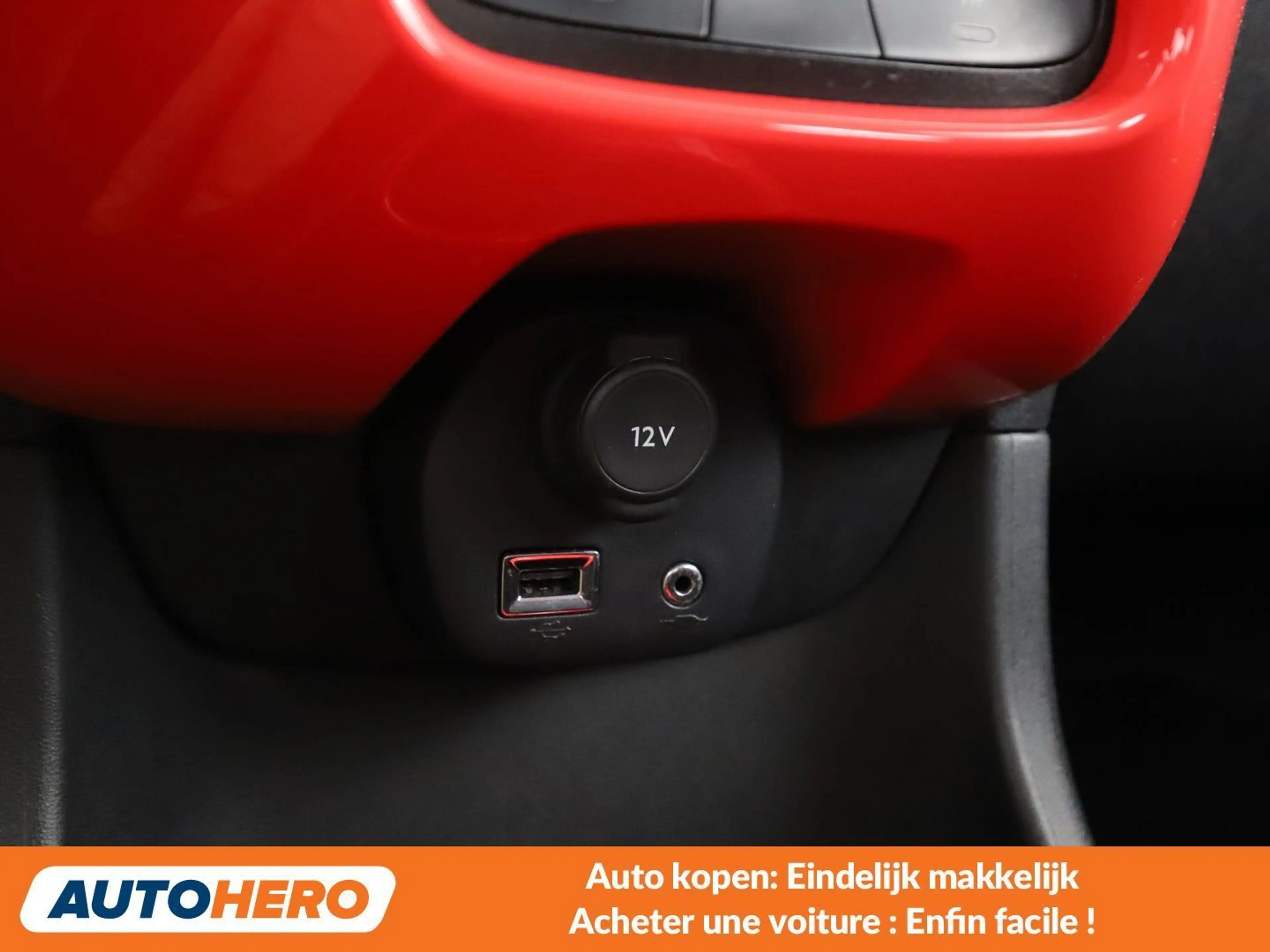 Citroen C1 1.0 VTi Feel Edition — photo 10