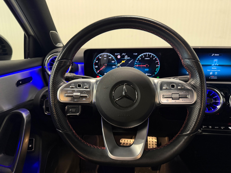 Mercedes-Benz A 250 e AMG Line | NIGHT | 360 CAMERA | BURMESTER | ACC — photo 8