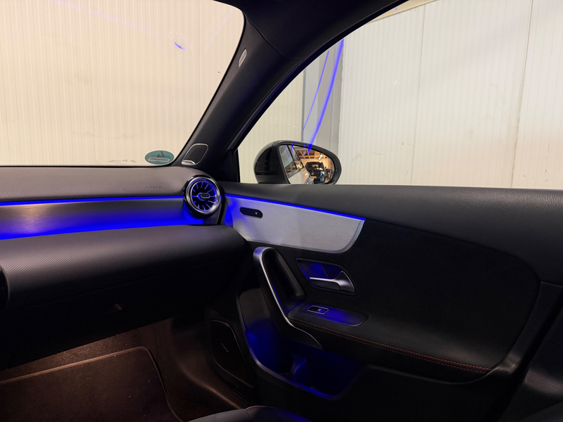 Mercedes-Benz A 250 e AMG Line | NIGHT | 360 CAMERA | BURMESTER | ACC — photo 14