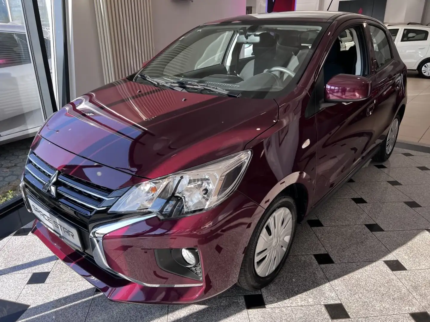 Mitsubishi Space Star 1.2 Select (A00) Rouge - 1