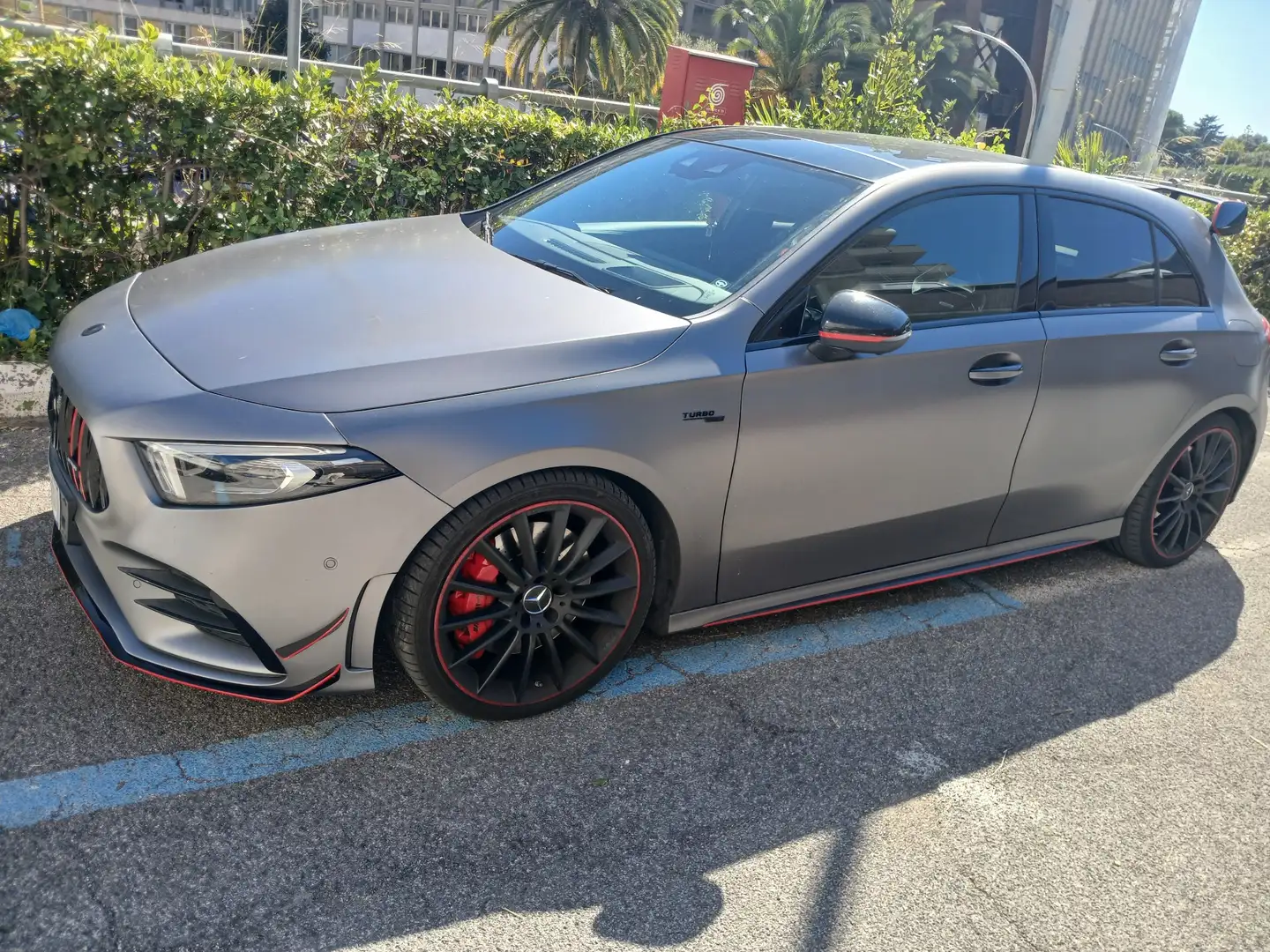 Mercedes-Benz A 35 AMG 4matic auto - 1