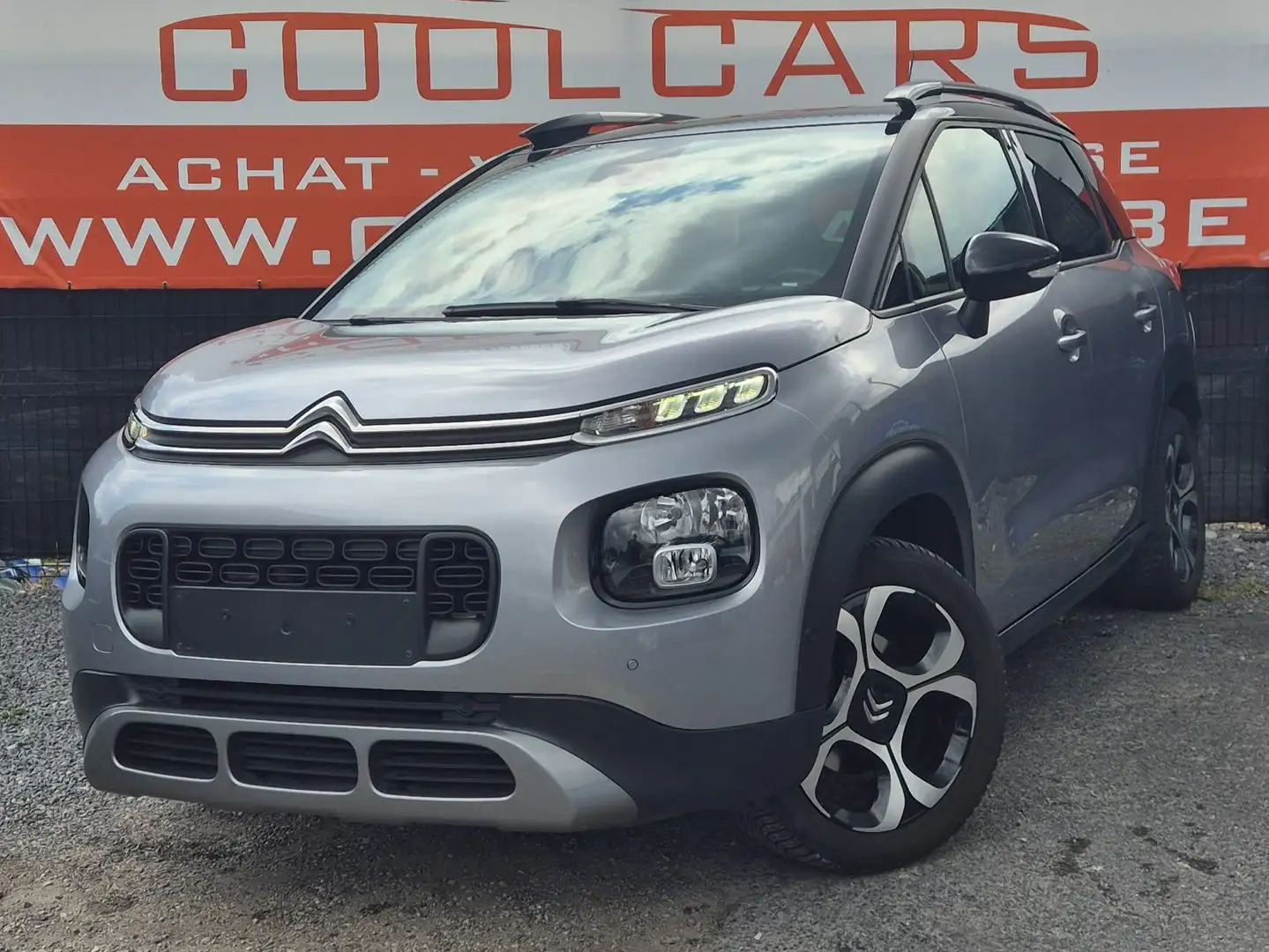 Citroen C3 Aircross 1.2 Shine -EU6D-GARANTIE 1AN-CARPLAY-CLIM-CAMERA Zilver - 1