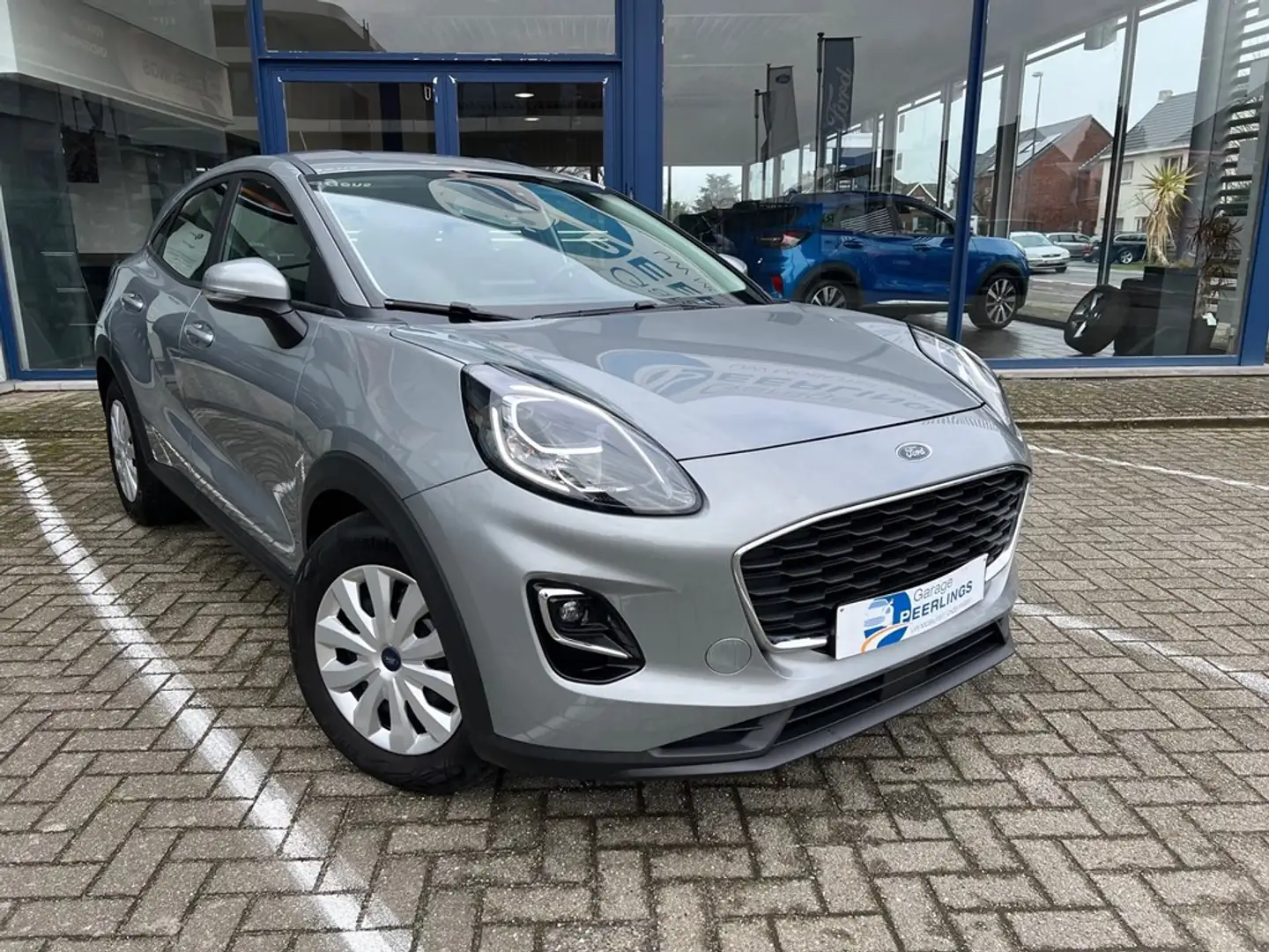 Ford Puma CONNECTED 1.0I ECOBOOST MHEV. Grijs - 2