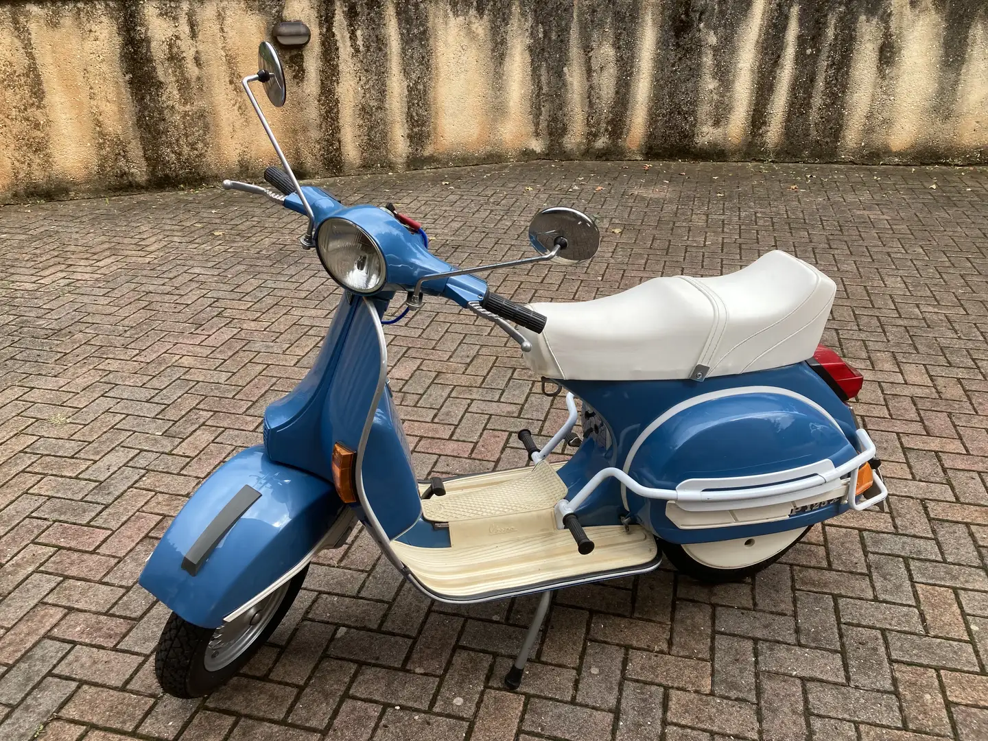 Vespa PX 125 - 1