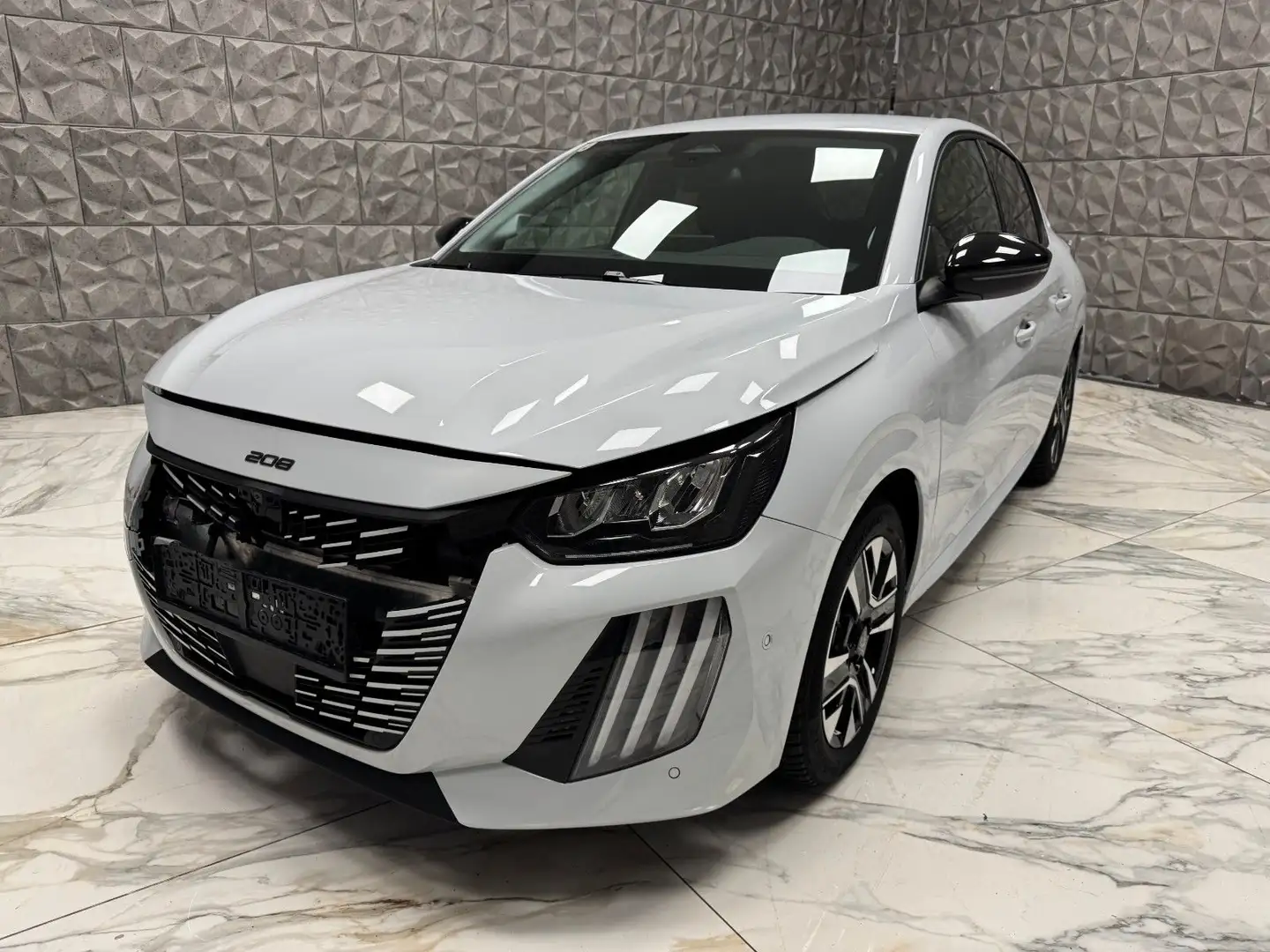 Peugeot 208 Allure **VOLL FAHRBEREIT**1.189km** Weiß - 1