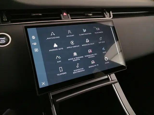 Land Rover Range Rover Evoque view 24