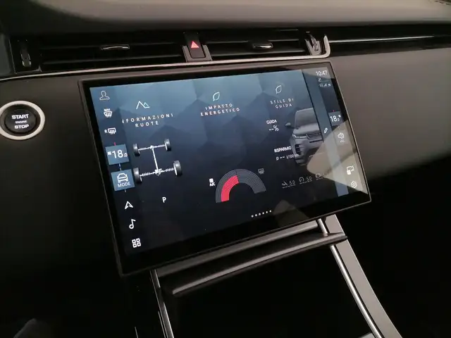 Land Rover Range Rover Evoque view 23