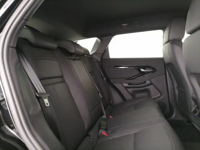 Land Rover Range Rover Evoque view 4