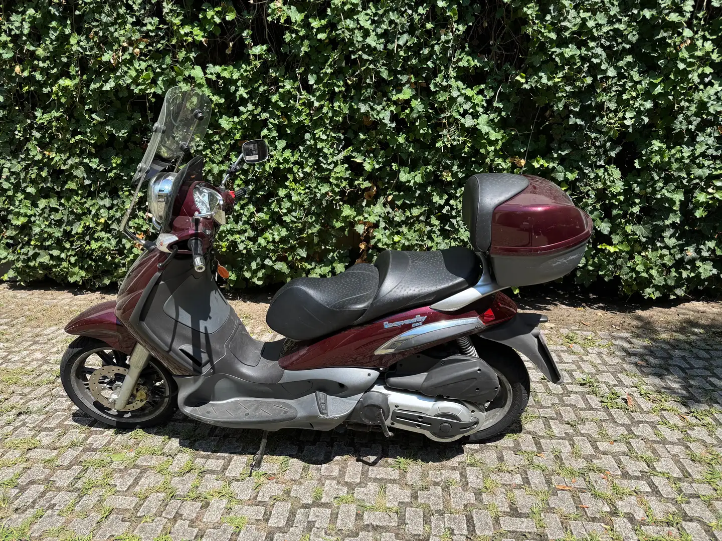 Piaggio Beverly 500 - 2