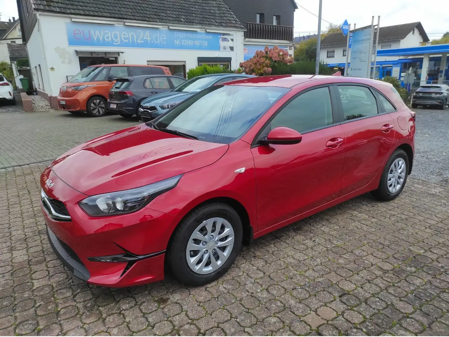 Kia Ceed / cee'd cee´d 1,5 T-GDI Vision SHZ/LHZ/NAVI/Kam/PDC Rouge - 1
