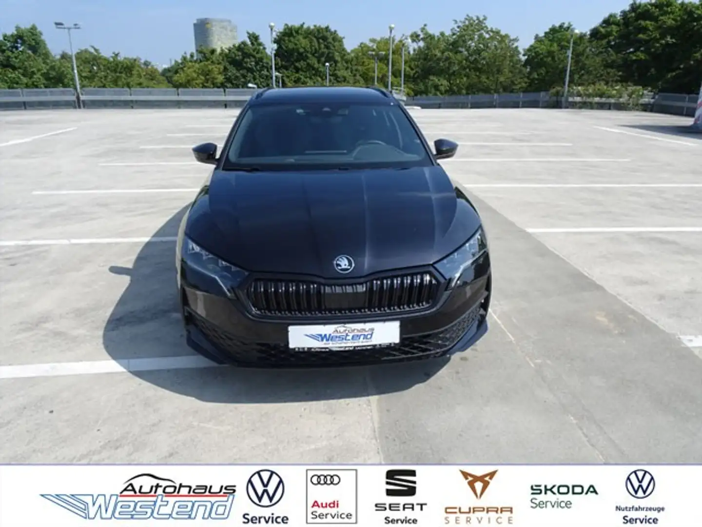 Skoda Octavia Combi Sportline 1.5l TSI mHEV 110kW DSG AHK LED Na Schwarz - 1