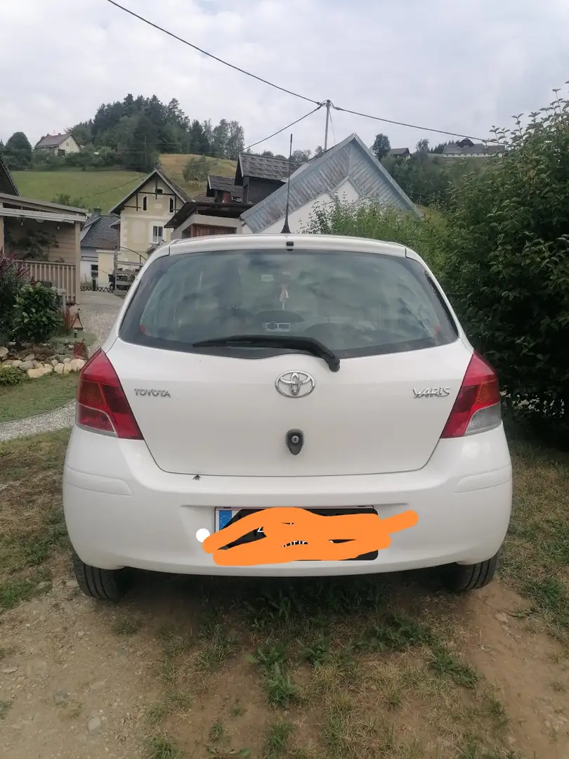 Toyota Yaris 1,0 VVT-i Luna - 2