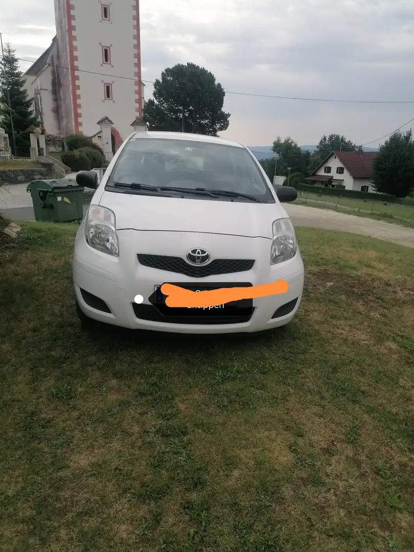 Toyota Yaris 1,0 VVT-i Luna - 1