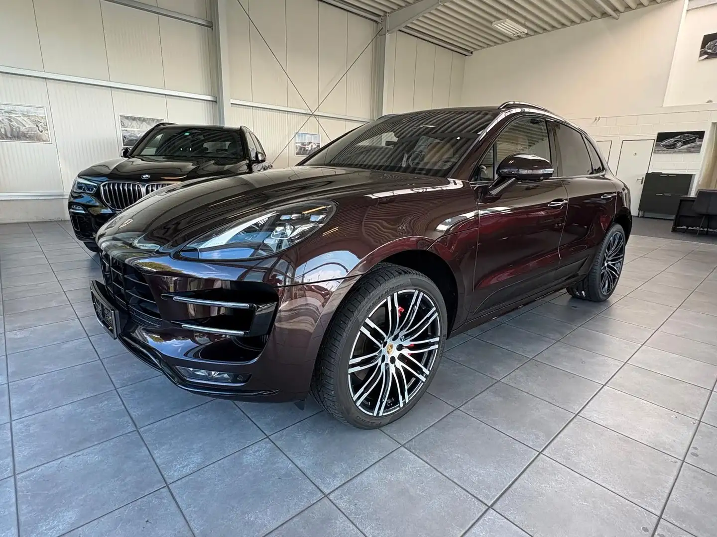 Porsche Macan Turbo Scheckheft Porsche Leder exklusive Brun - 2