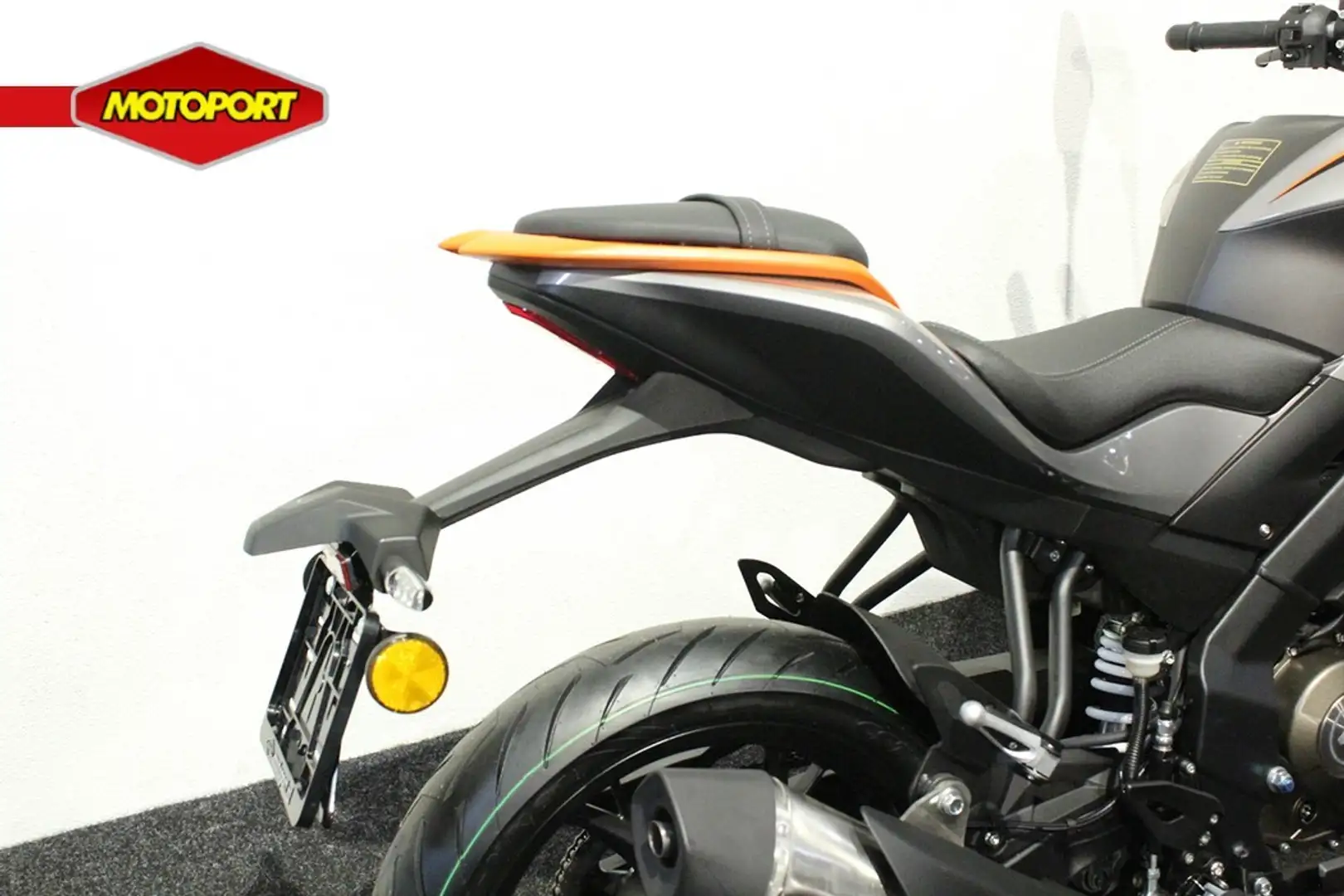 QJ Motor SRK 125 S Qjmotor Orange - 2