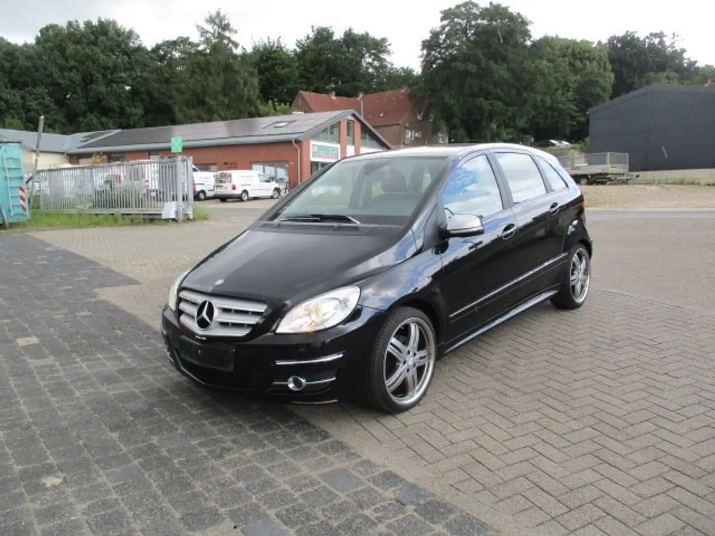 Mercedes-Benz B 180 CDI DPF Чорний - 1