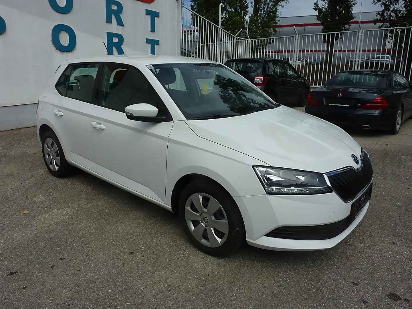Skoda Fabia Active 1,0 Weiß - 2