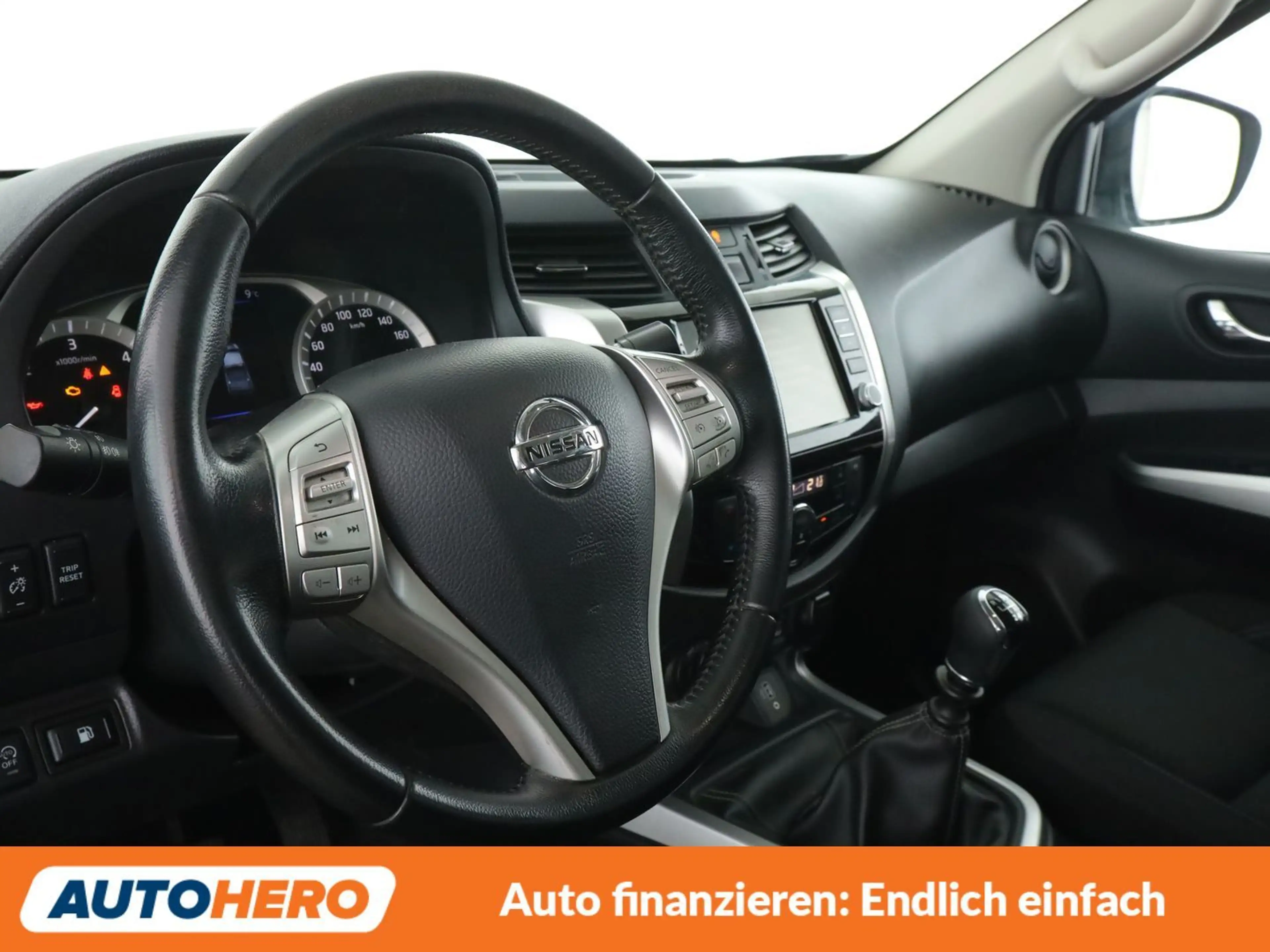 Nissan NP300 2.3 dCi N-Connecta Double Cab 4x4*LED*TEMPO*360* — photo 11