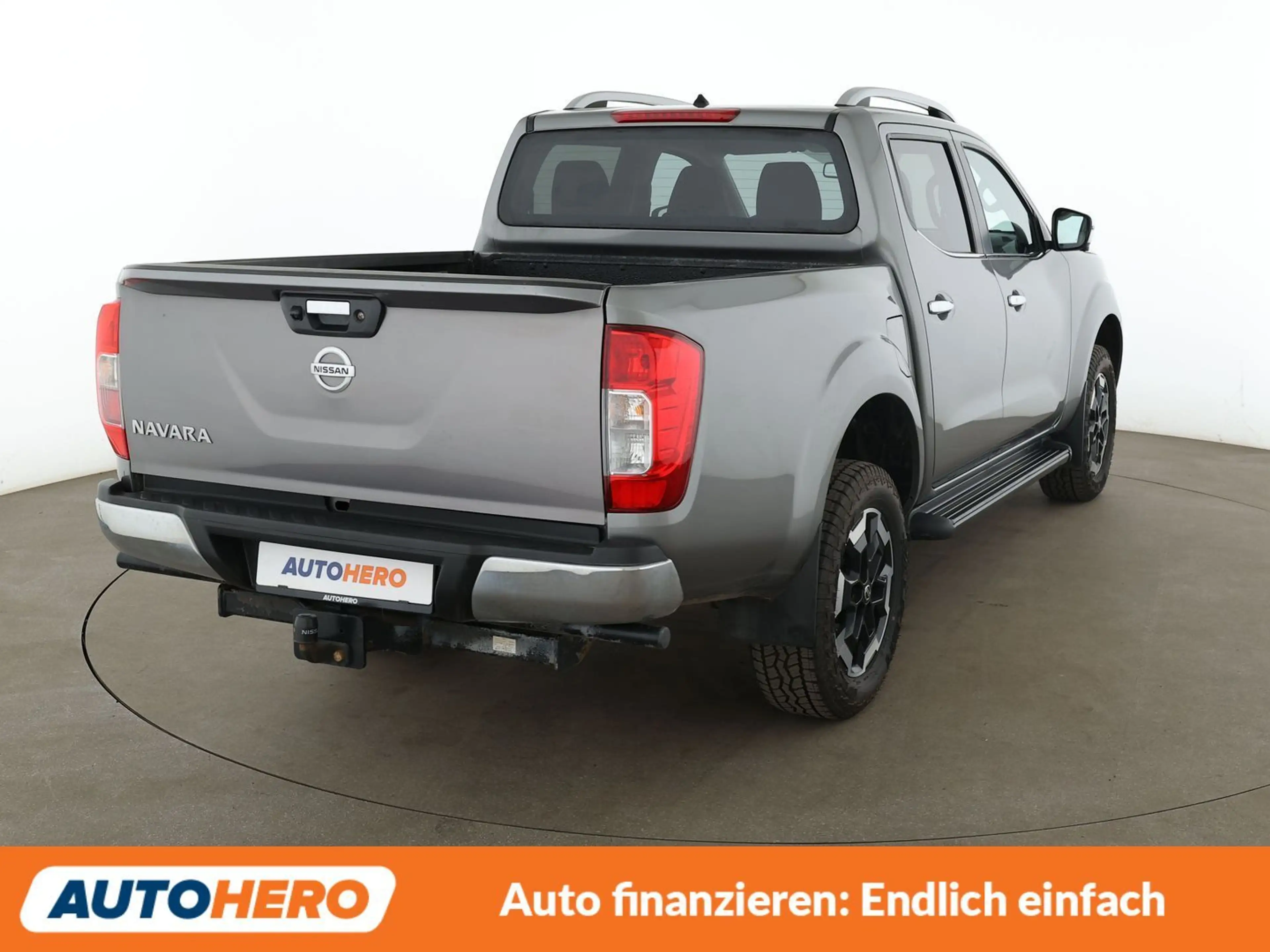 Nissan NP300 2.3 dCi N-Connecta Double Cab 4x4*LED*TEMPO*360* — photo 6