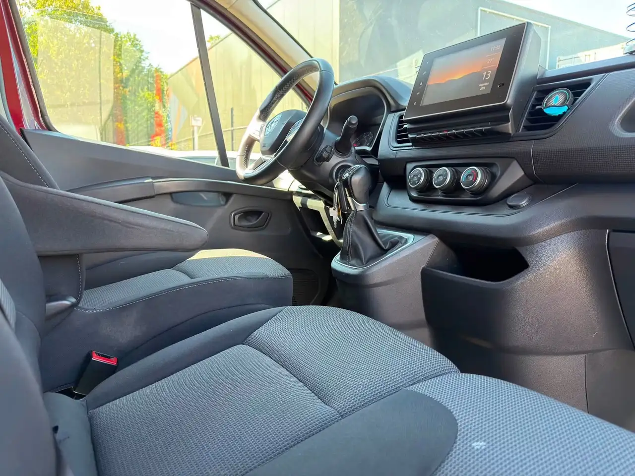 Renault Trafic 2.0 Blue dCi L2 Life EDC S/S, миниатюра 7