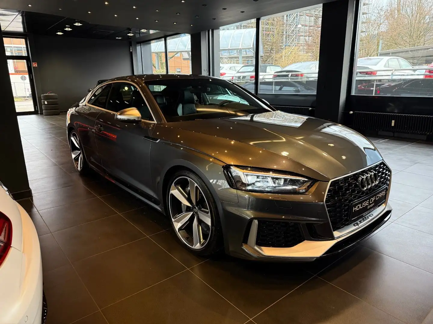 Audi RS5 Coupe 2.9 TFSI quattro*Keramik*Bang&Olufsen Grau - 2