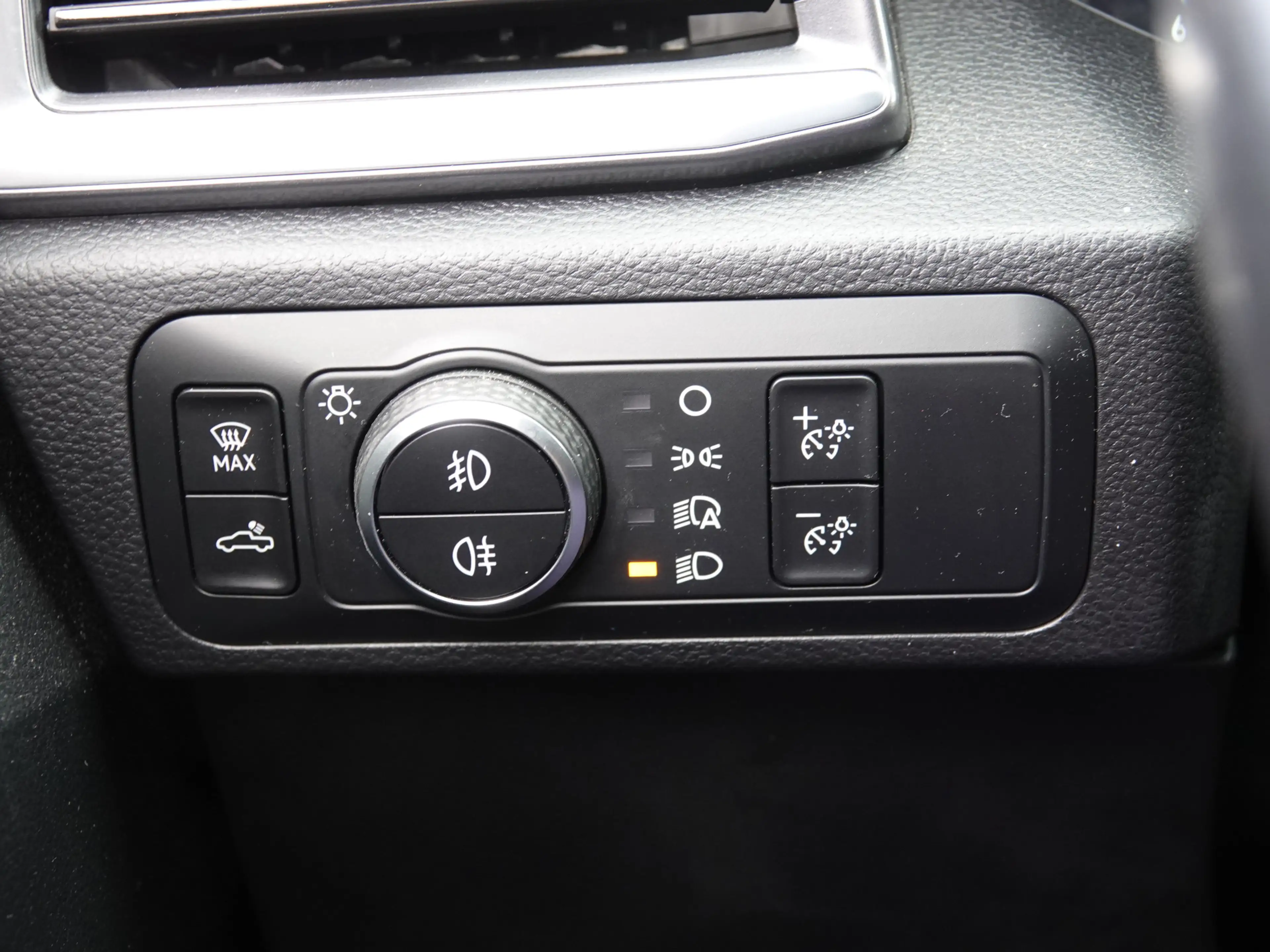Volkswagen Amarok 3.0 TDI V6 4Motion Aventura BOMVOL | LEER | ELEK. — photo 40