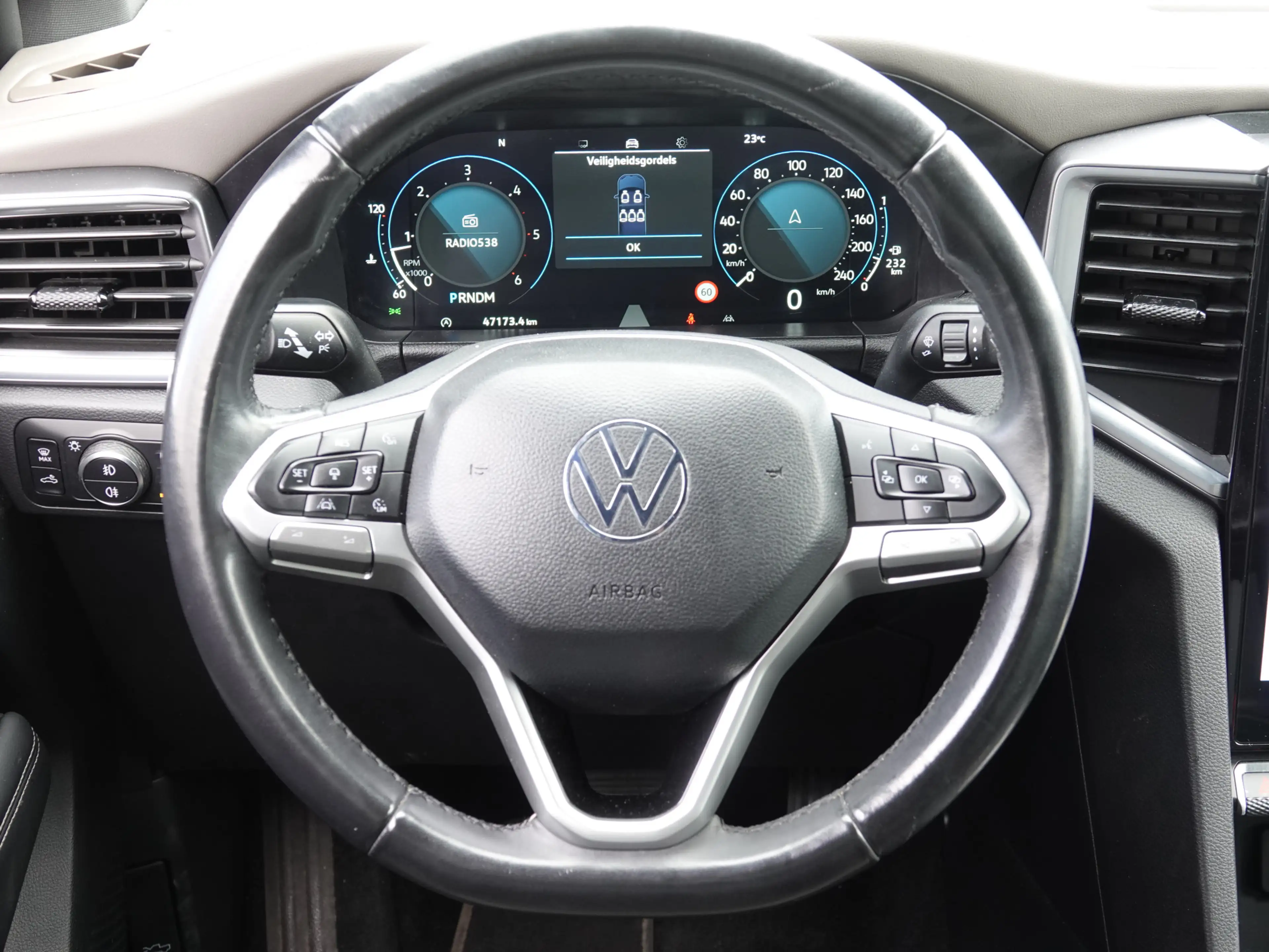 Volkswagen Amarok 3.0 TDI V6 4Motion Aventura BOMVOL | LEER | ELEK. — photo 35