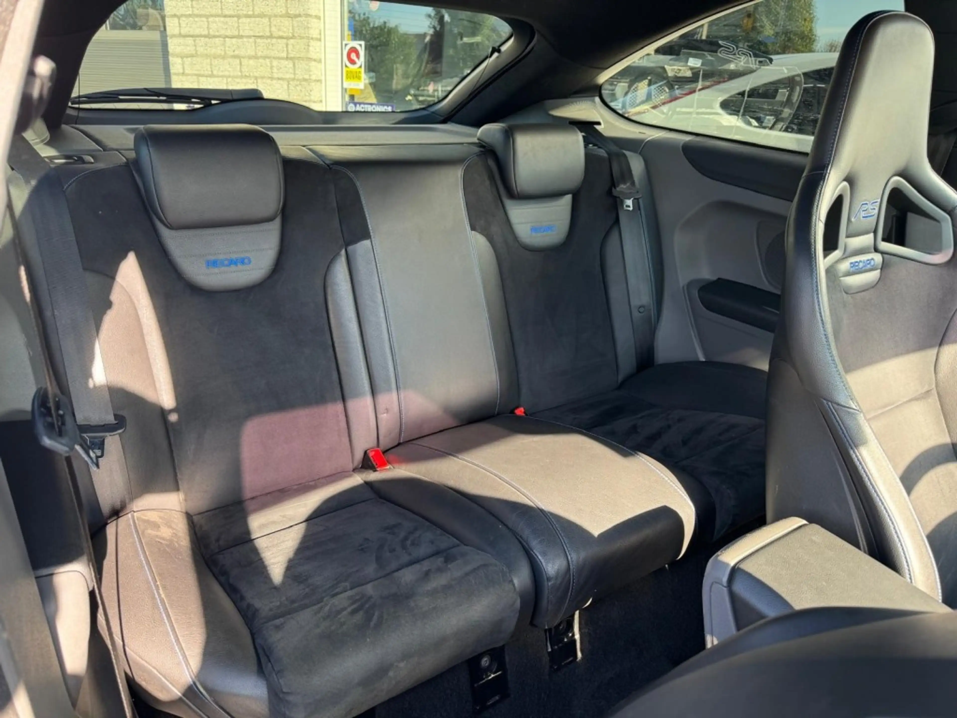 Ford Focus 2.5 Turbo RS 5 cilinder Keyless Winterpakket Carpl — photo 20