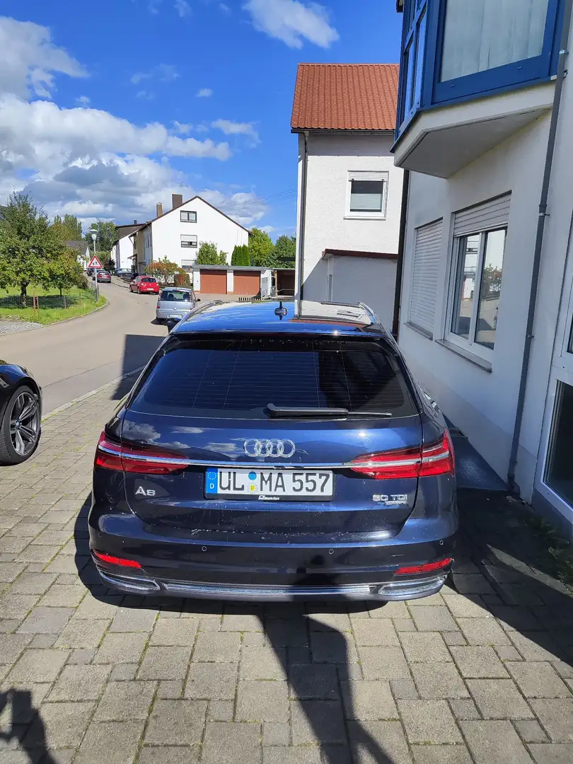 Audi A6 Avant 50 TDI quattro tiptronic design Blau - 1